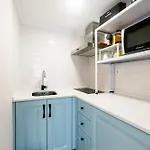 Casa vacanze Cozy Yellow House Bairro Alto